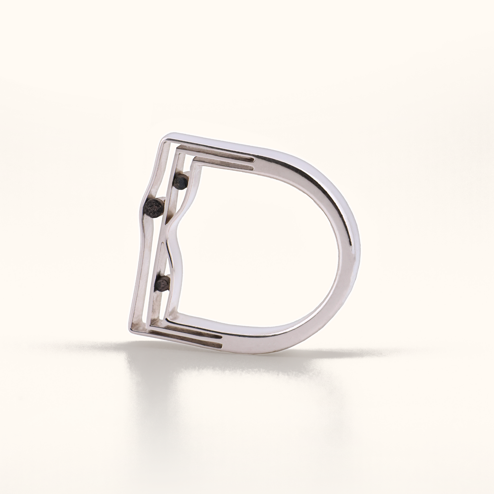 Zephyr Ring — Bold