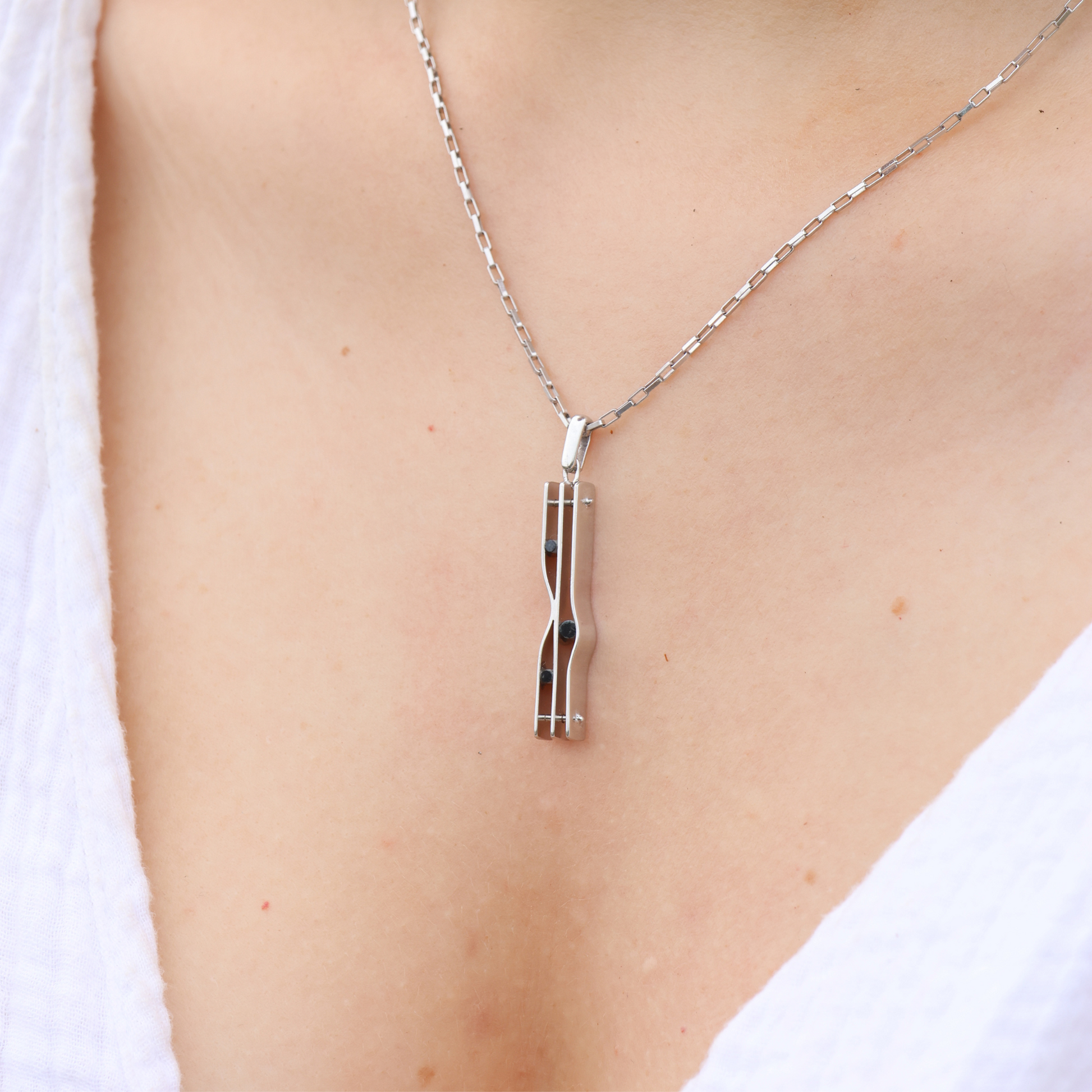 Zephyr Pendant